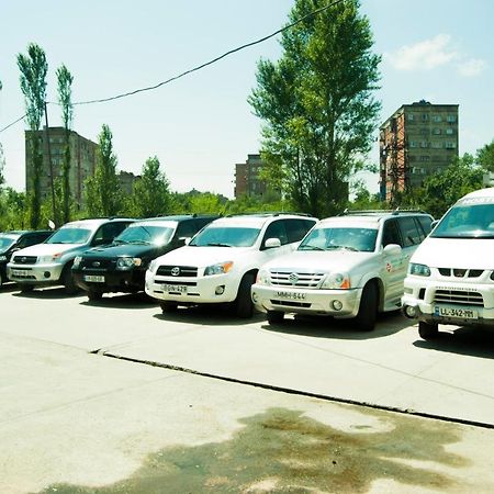 Max Comfort Hotel Kutaisi Eksteriør bilde