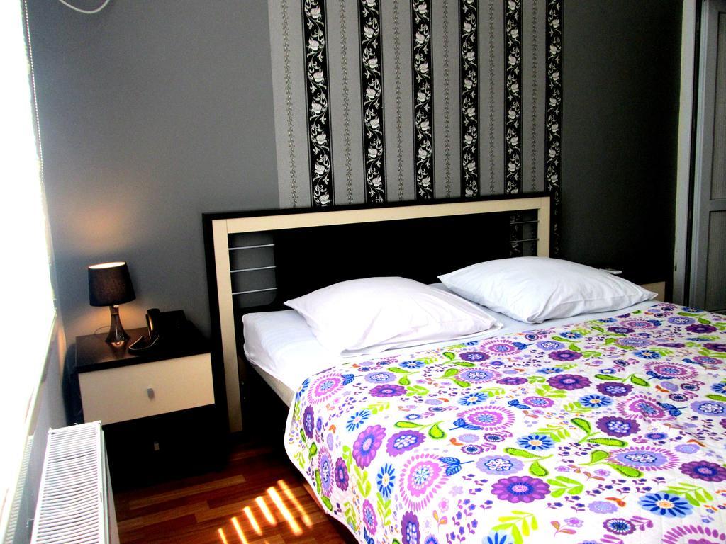 Max Comfort Hotel Kutaisi Rom bilde