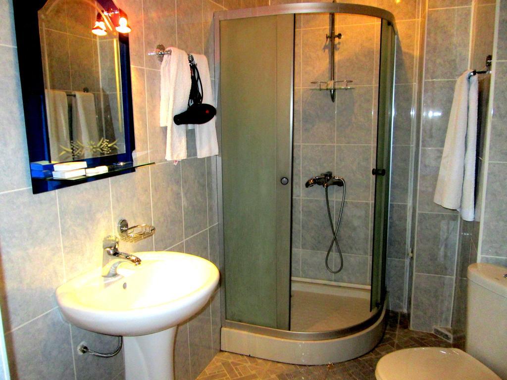 Max Comfort Hotel Kutaisi Rom bilde
