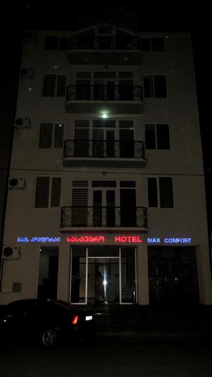 Max Comfort Hotel Kutaisi Eksteriør bilde